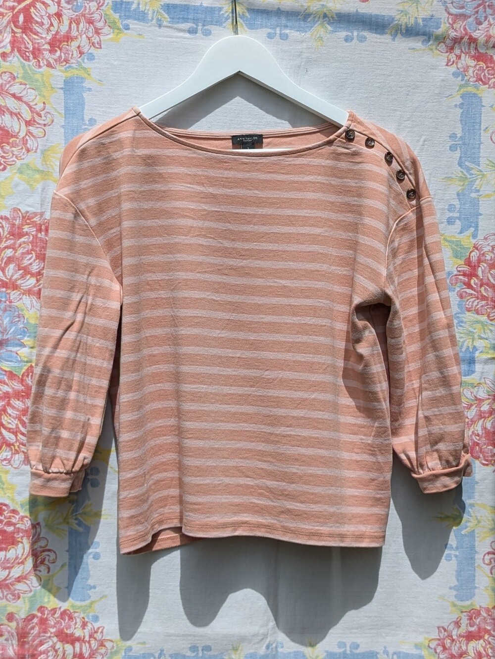 Anne Taylor Small Boat Neck Dusty Pink Striped 3/4 Sleeve Top Rayon Blend